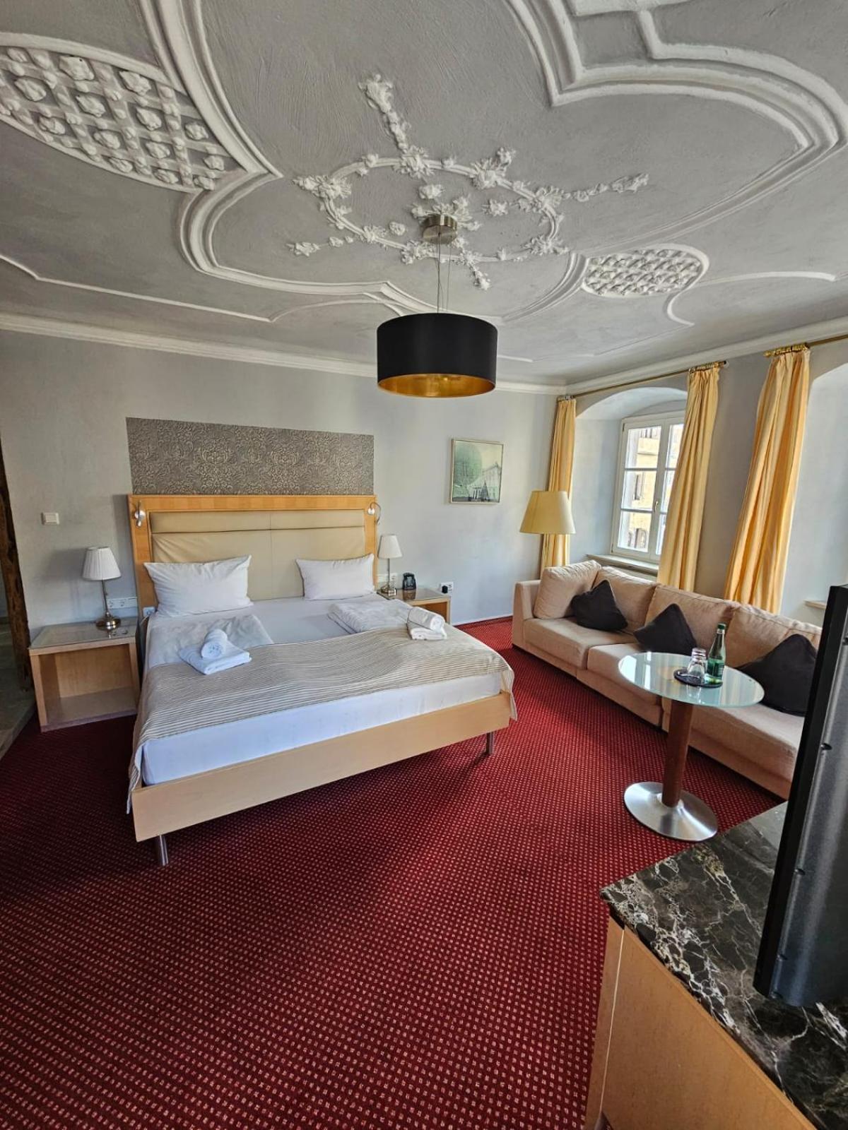 Hotel Goldene Rose Weißenburg in Bayern Dış mekan fotoğraf